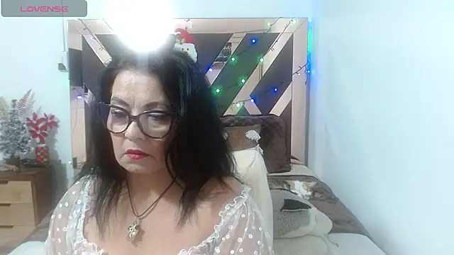 lindaesmeralda live sex cam