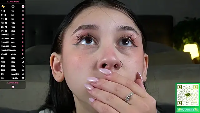 Sssonya live sex cam