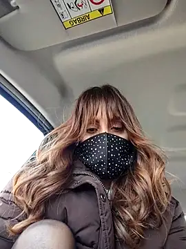 Akemi_rossi live sex cam