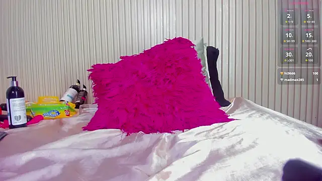 Aida-nicolle live sex cam