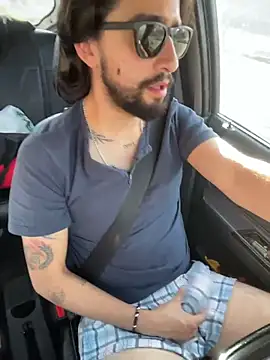 maximusdominus26 live sex cam