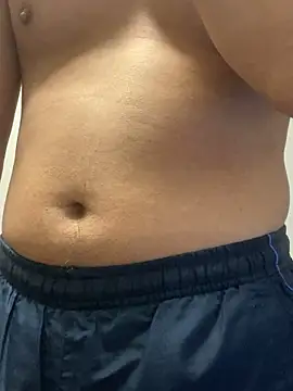 YU-KI00 live sex cam