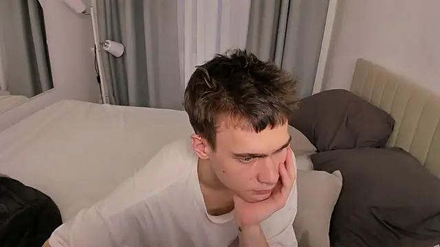 Kevin_Kesi live sex cam