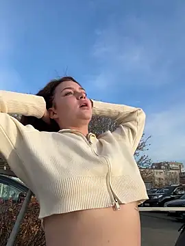 KikiWatson live sex cam