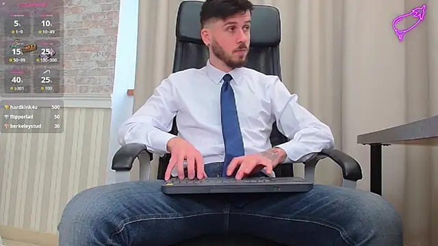 JonahShaw live sex cam