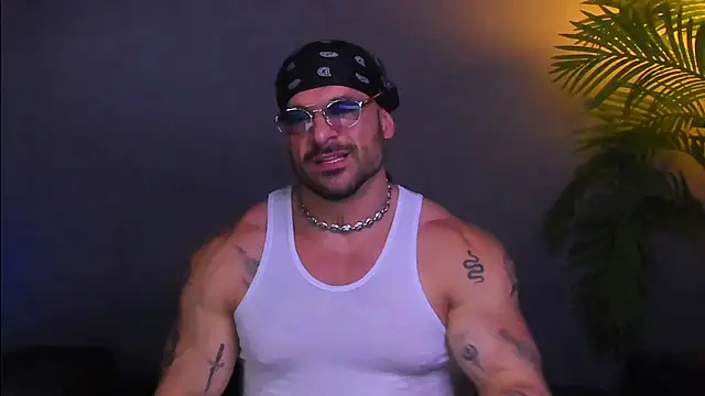 dennis_cox1 live sex cam