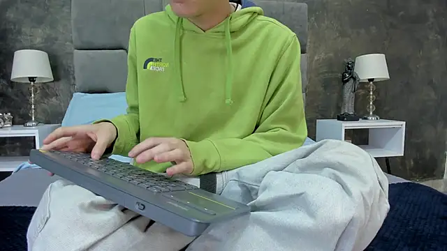 bruce_hans live sex cam