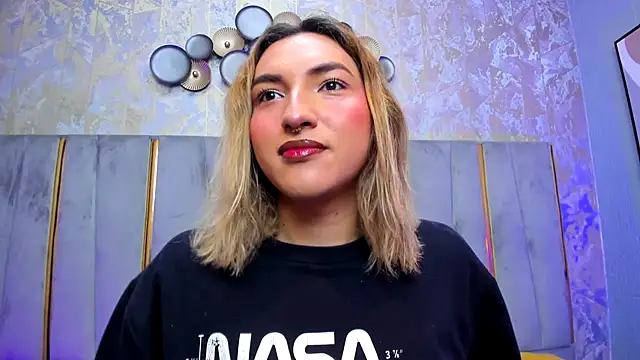 TomLondon_ live sex cam