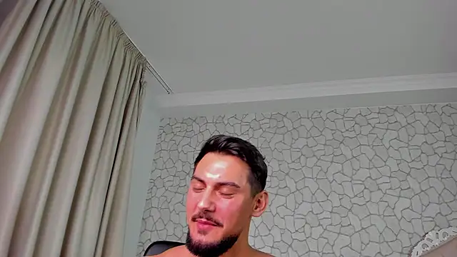ClintMasters live sex cam