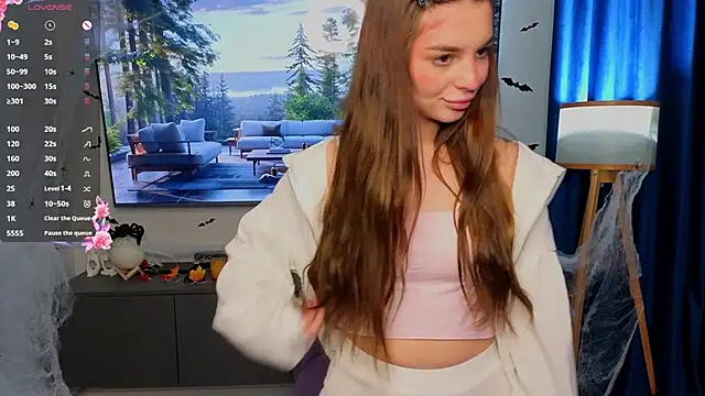 LauraHansil live sex cam