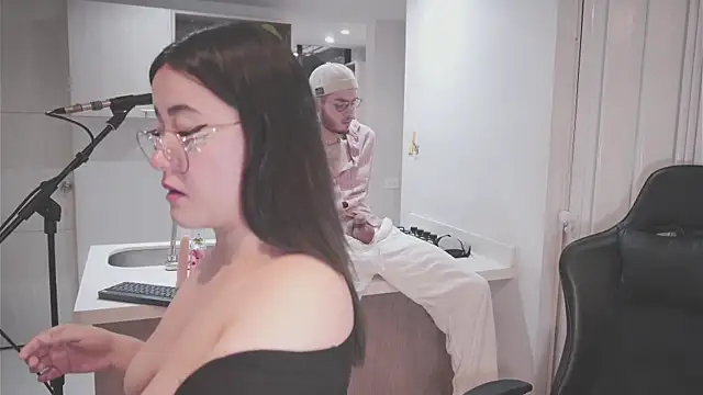 dan_and_daya live sex cam