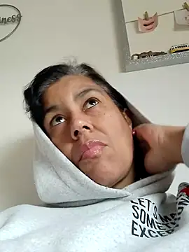 Molly_newman6 live sex cam