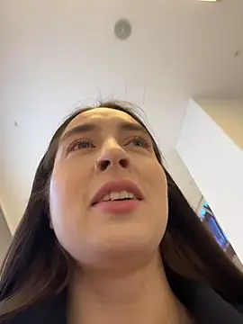 Holly_Play live sex cam