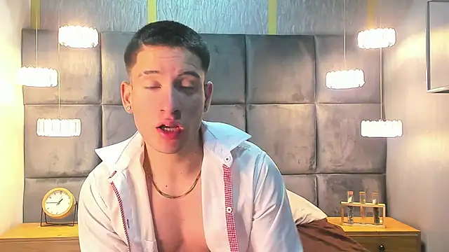 HunterHeat_ live sex cam