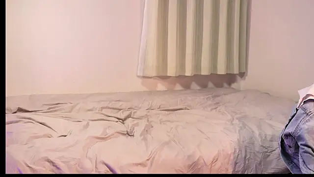 BronzeThickLiam live sex cam