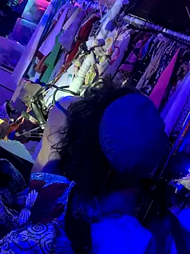 gurlnips live sex cam