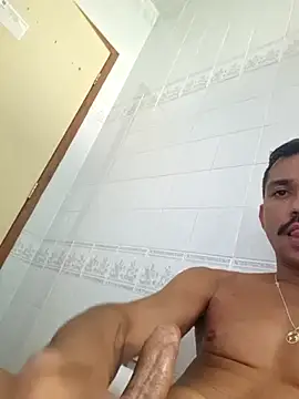 Paupravc21 live sex cam