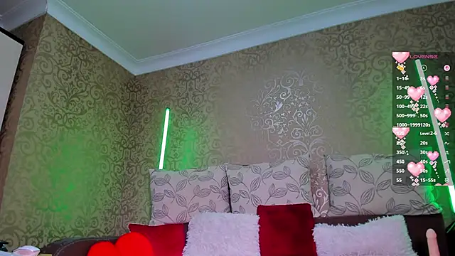 DanaGoddess live sex cam