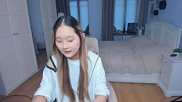 JadaShires live sex cam