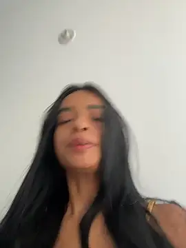 Laura_fernandezII live sex cam