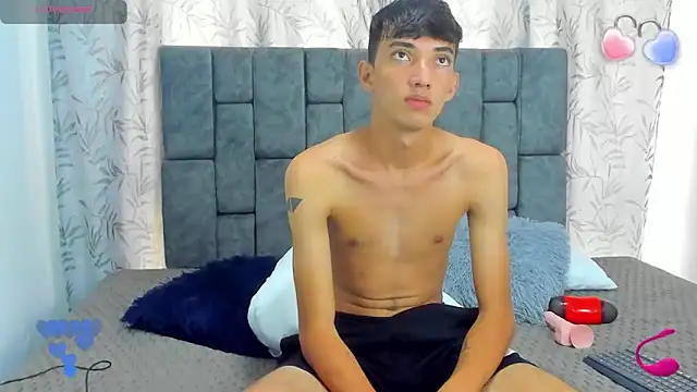 Maikol_Ortiz live sex cam