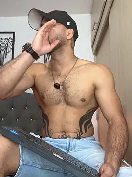 Maximiliano_ford live sex cam