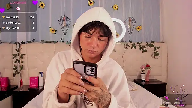 AleAurarashi live sex cam