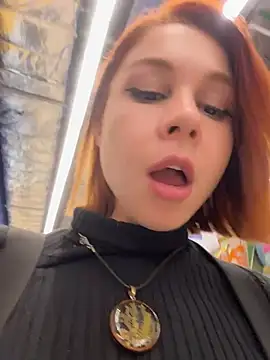 RosieSecret live sex cam