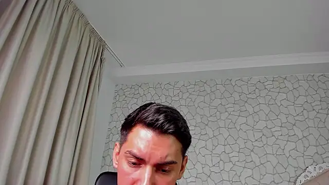 ClintMasters live sex cam