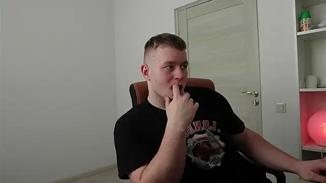 Richard_Dullas live sex cam