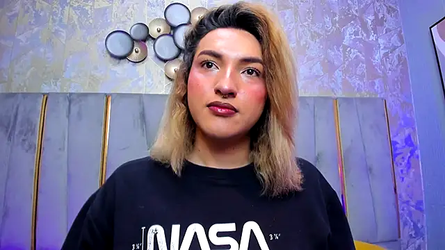 TomLondon_ live sex cam