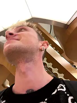 Turkishleo live sex cam