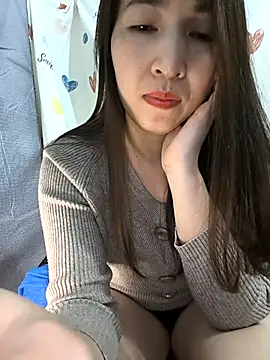 Ariana-Vy live sex cam