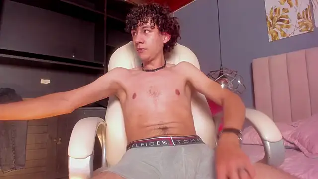 Helios_Obscuro live sex cam