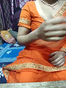 Village_aunty12's cam snapshot