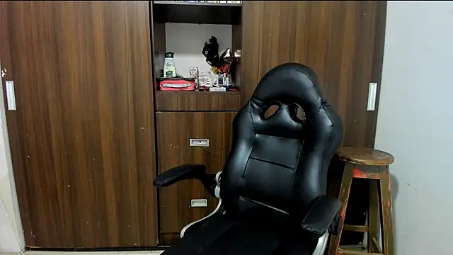 miss_bigcockts live sex cam