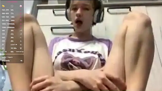 LorRebak live sex cam