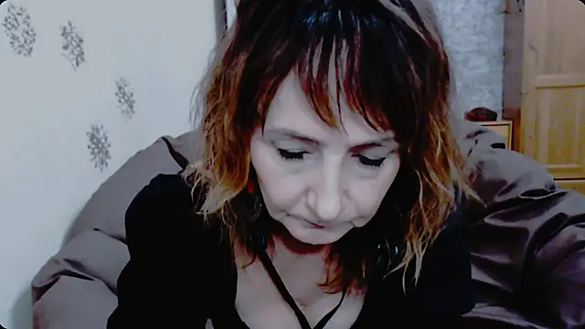 AnnieEltgant live sex cam
