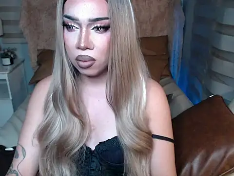 RebecaNextToYou live sex cam