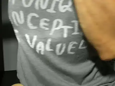 Angelchezcka live sex cam