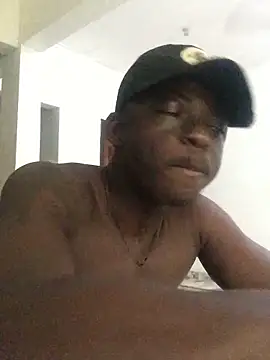 ThugMansion420's cam snapshot