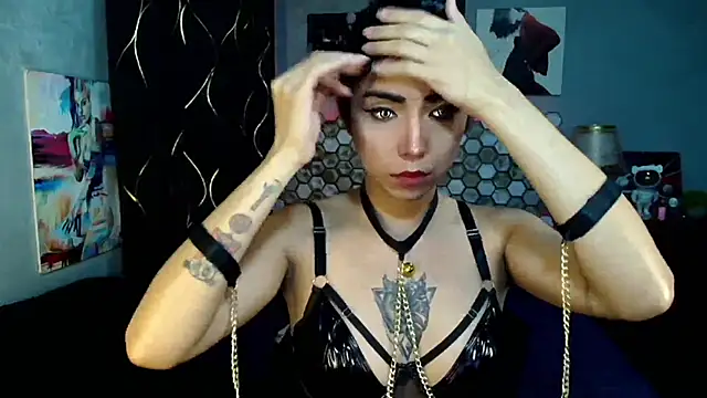 Hot_Metallica69 live sex cam