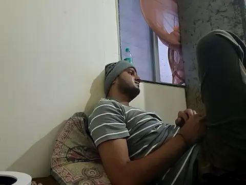 young-hairy-jon's cam snapshot