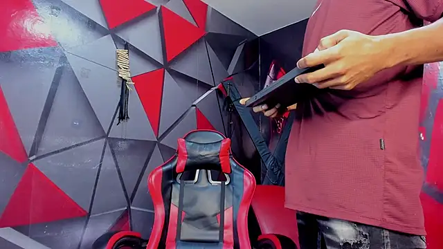 Hana_and_Zeta live sex cam