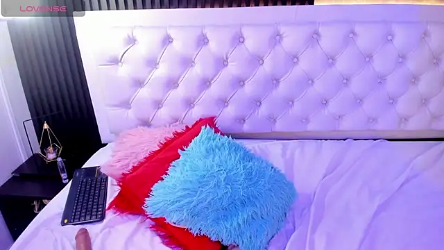 laurengarcia's cam snapshot