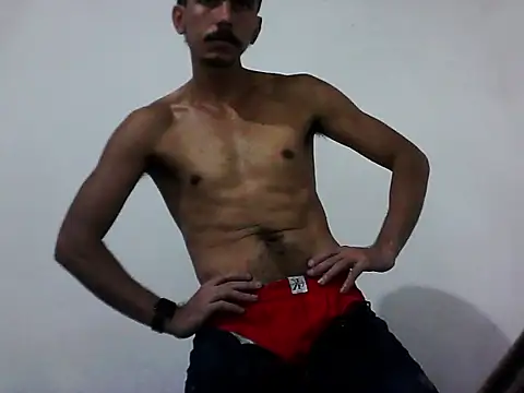 MagrinhoSaradoo live sex cam