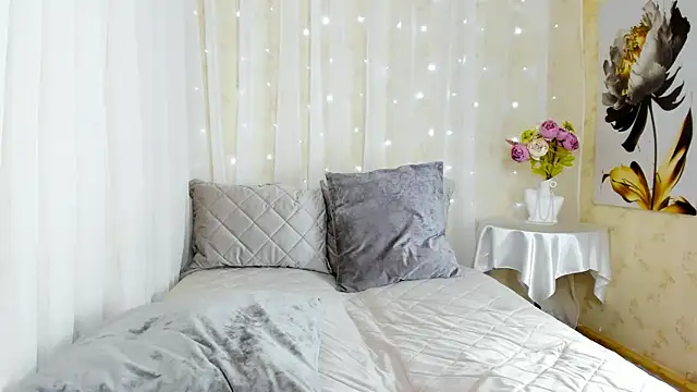 Stesnyashka123 live sex cam