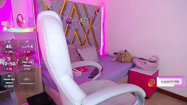 SussanHottye1_ live sex cam