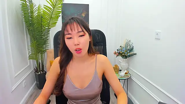 AnnaReyla live sex cam