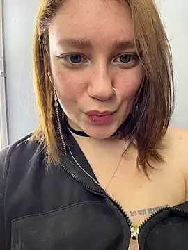 lucy-joy live sex cam